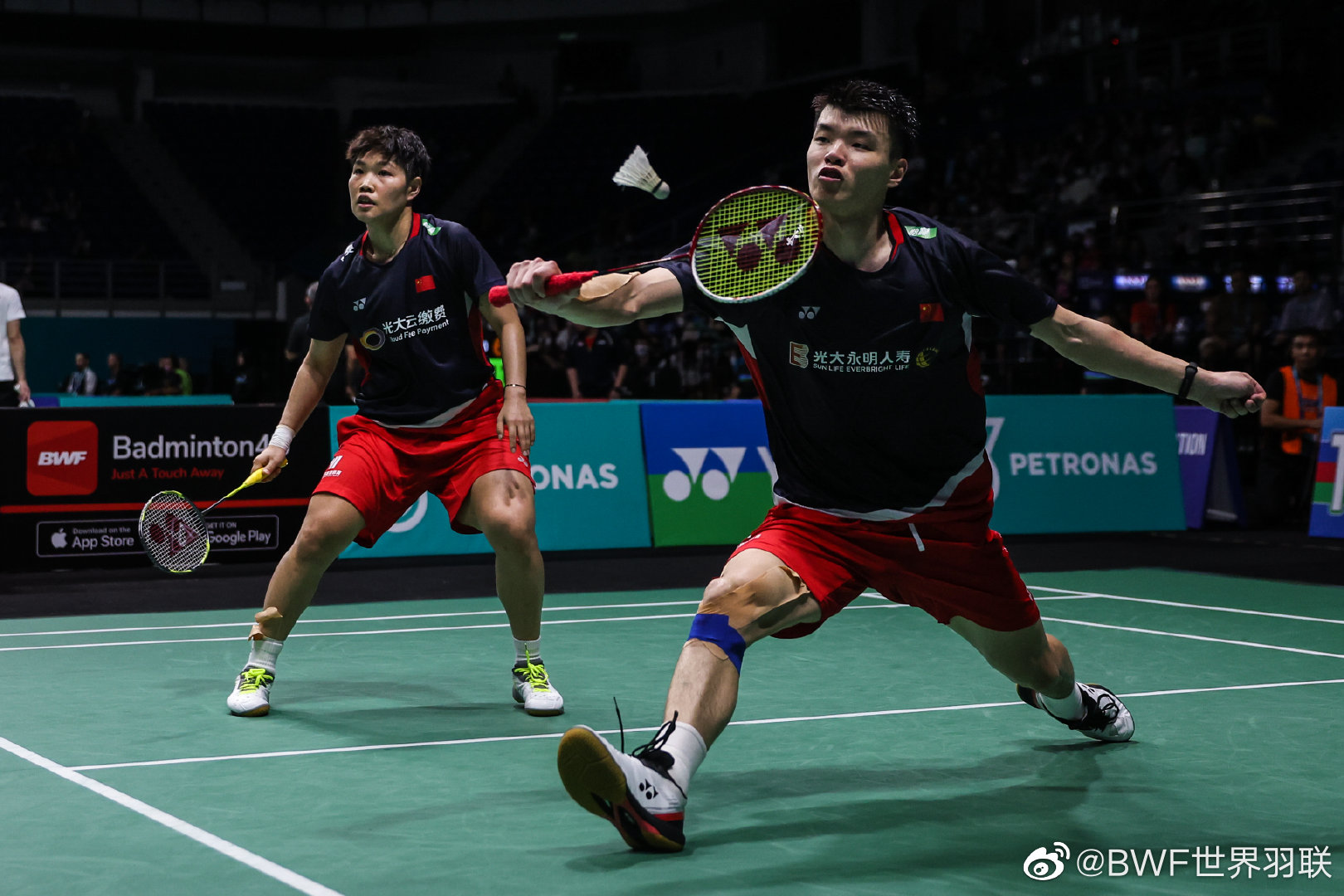 关于印尼队绝杀丹麦队，黄鸭组合惊艳四座的信息