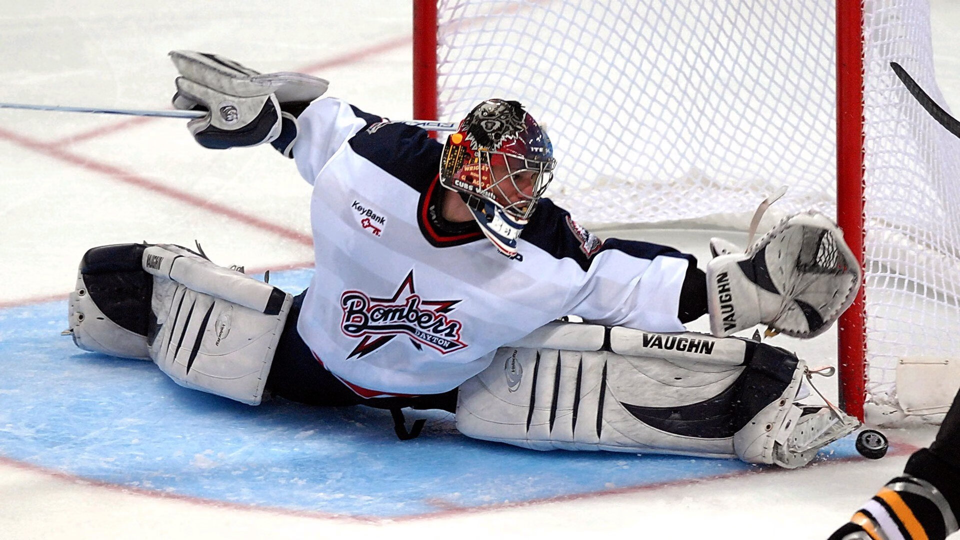 当东方钢都撞上北方狼群，范弗利特西决生死战封神记